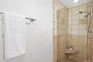 11687 Bellagio, Los Angeles, CA 90049 - Photo 37