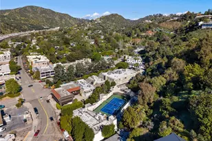 11687 Bellagio, Los Angeles, CA 90049 - Photo 47