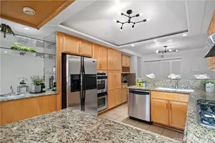 11687 Bellagio, Los Angeles, CA 90049 - Photo 15