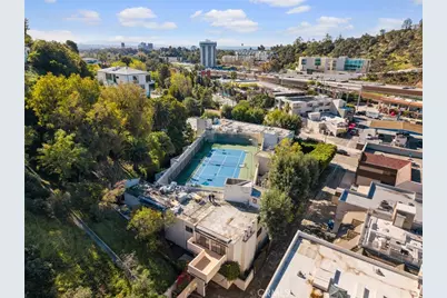 11687 Bellagio #12, Los Angeles, CA 90049 - Photo 49