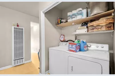 210 S Raitt, Santa Ana, CA 92703 - Photo 11