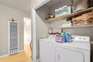 210 S Raitt, Santa Ana, CA 92703 - Photo 11