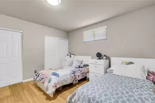 210 S Raitt, Santa Ana, CA 92703 - Photo 9