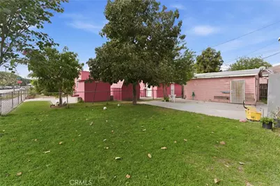 5617 Loveland St, Bell Gardens, CA 90201 - Photo 13