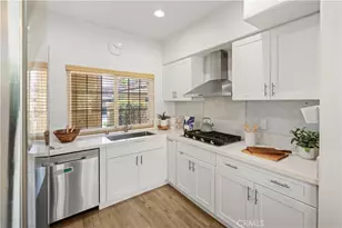 10889 Creekbridge Pl, San Diego, CA 92128 - Photo 23