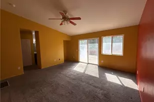 22960 Penasco Cir, Nuevo, CA 92567 - Photo 9