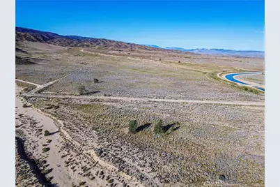 10000 195th Street, Lancaster, CA 93536 - Photo 25