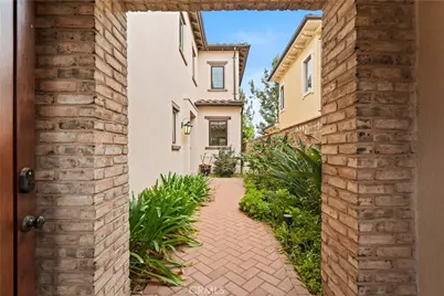 54 Painted Cameo, Irvine, CA 92602 - Photo 5