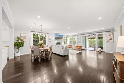 21 Fanpalm, Irvine, CA 92620 - Photo 5