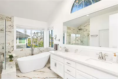 2421 E 16th #1, Newport Beach, CA 92663 - Photo 23