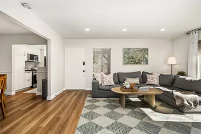 92 Echo Run #34, Irvine, CA 92614 - Photo 5