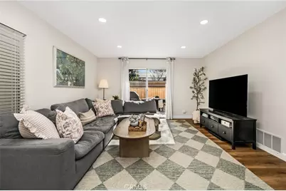 92 Echo Run #34, Irvine, CA 92614 - Photo 21