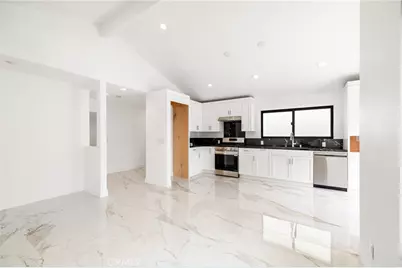 707 Begonia Avenue, Corona del Mar, CA 92625 - Photo 29