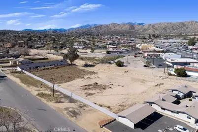 7408 Acoma Trail, Yucca Valley, CA 92284 - Photo 5