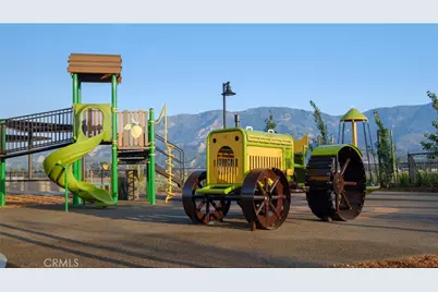 2023 Pyrenes Place, Santa Paula, CA 93060 - Photo 5