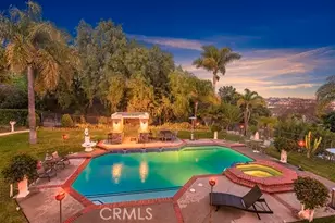 25641 Rapid Falls Rd, Laguna Hills, CA 92653 - Photo 3