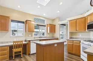 20701 Beach Blvd, Huntington Beach, CA 92648 - Photo 11