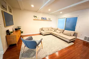 604 Lassen Ln, Costa Mesa, CA 92626 - Photo 3