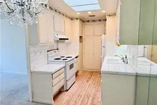 2189 Via Mariposa E, Laguna Woods, CA 92637 - Photo 9