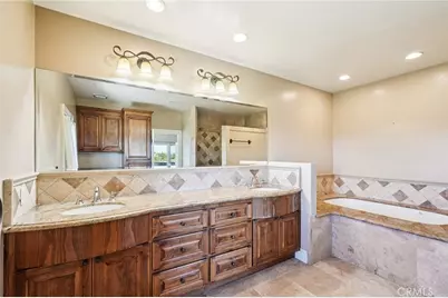 40000 Valle Vista, Murrieta, CA 92562 - Photo 17