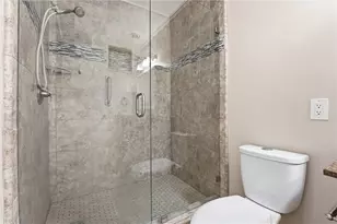 2156 E Via Mariposa, Laguna Woods, CA 92637 - Photo 19