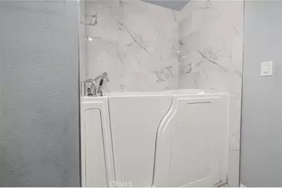 2750 E Diana Avenue, Anaheim, CA 92806 - Photo 21