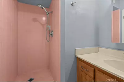 2750 E Diana Avenue, Anaheim, CA 92806 - Photo 37