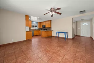 2750 E Diana Ave, Anaheim, CA 92806 - Photo 13