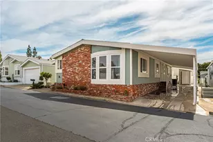 23301 Ridge Route Dr, Laguna Hills, CA 92653 - Photo 35