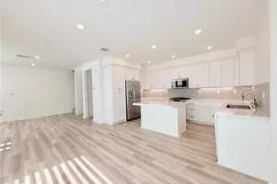 1677 W Lincoln, Anaheim, CA 92801 - Photo 3