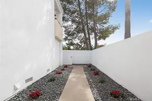 12 Foxglove, Irvine, CA 92612 - Photo 7