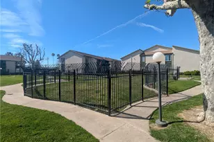 23266 Orange, Lake Forest, CA 92630 - Photo 3