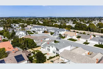 20761 Mission Ln, Huntington Beach, CA 92646 - Photo 53