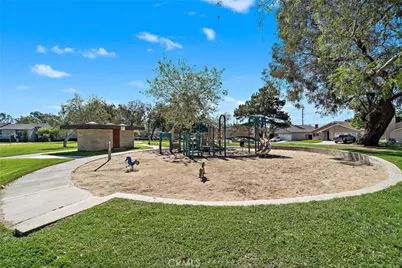 590 Traverse Drive, Costa Mesa, CA 92626 - Photo 31