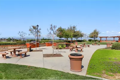 2805 Santa Fiora, Corona, CA 92882 - Photo 63