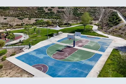 2805 Santa Fiora, Corona, CA 92882 - Photo 69