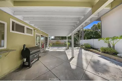 16672 Bolero Ln, Huntington Beach, CA 92649 - Photo 35