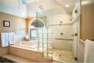 22511 Tindaya, Mission Viejo, CA 92692 - Photo 25