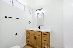 19562 Aragon Cir, Huntington Beach, CA 92646 - Photo 25