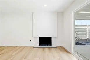 19562 Aragon Cir, Huntington Beach, CA 92646 - Photo 17