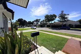 3048 Knoxville, Long Beach, CA 90808 - Photo 3