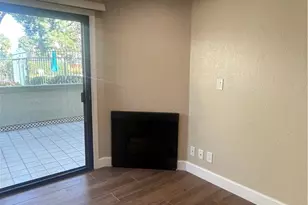 3580 W Sweetbay Ct, Anaheim, CA 92804 - Photo 21