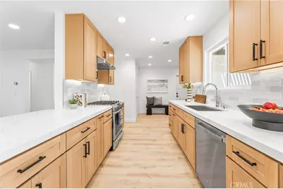 6742 E El Salvador, Long Beach, CA 90815 - Photo 15