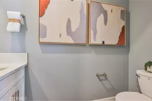 27330 Black Walnut Pl, Valencia, CA 91381 - Photo 7