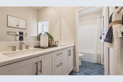 27330 Black Walnut Place, Valencia, CA 91381 - Photo 17