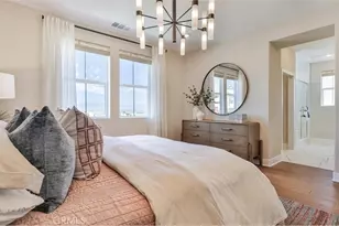 27330 Black Walnut Pl, Valencia, CA 91381 - Photo 11