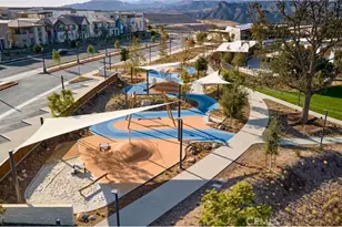 27330 Black Walnut Pl, Valencia, CA 91381 - Photo 25