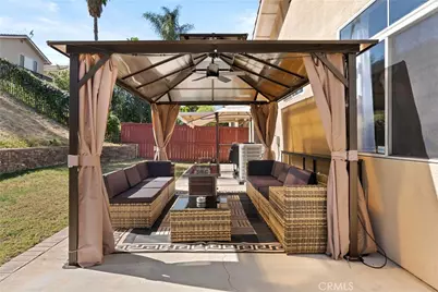 1332 Sonnet Hill, Corona, CA 92881 - Photo 23