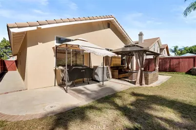 1332 Sonnet Hill, Corona, CA 92881 - Photo 21