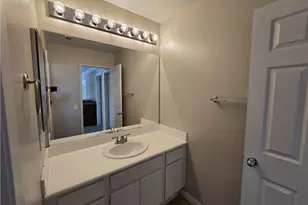 1869 Petaluma, Chula Vista, CA 91913 - Photo 9